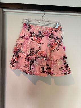 Floral mini skirt